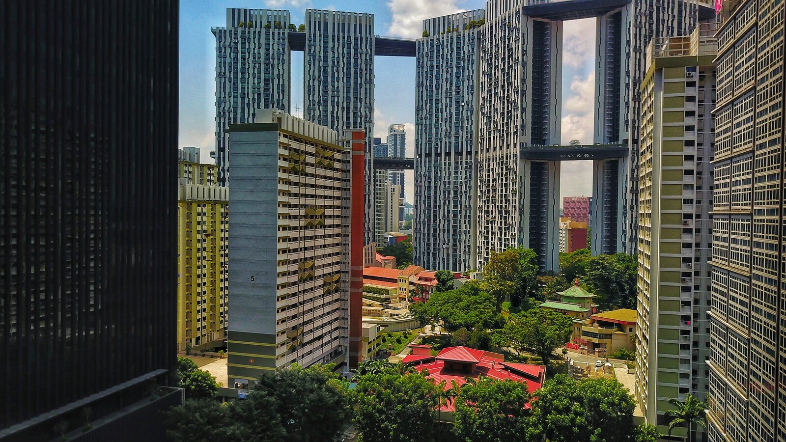 High-rise HDB blocks in Tanjong Pagar, with Pinnacle@Duxton in the background